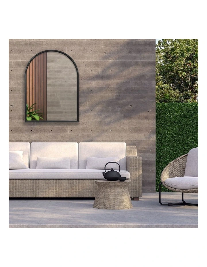 Arc Iron Mirror in Black