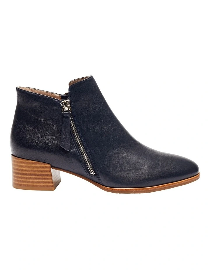 Aaron Navy Glove Boots
