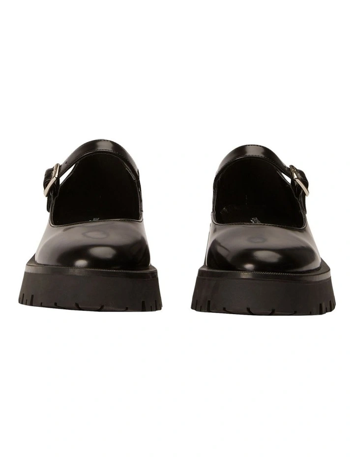 Betsy Flats in Black Hi Shine