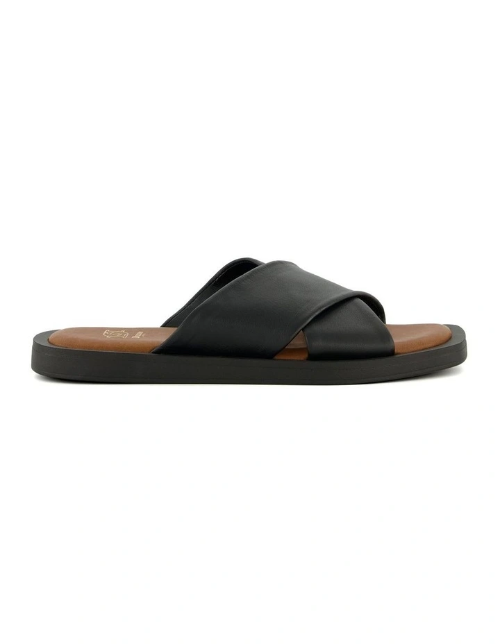 Licorice Flat Sandal in Black Tan