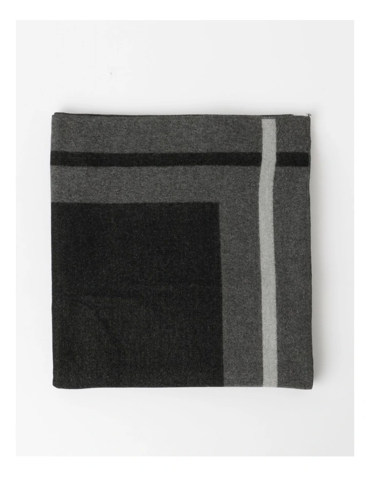 Contrast Edge Poncho in Black