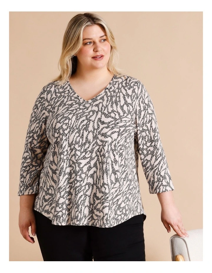Organic Cotton Wardrobe Staple 3/4 Sleeve Tee in Leopard Print