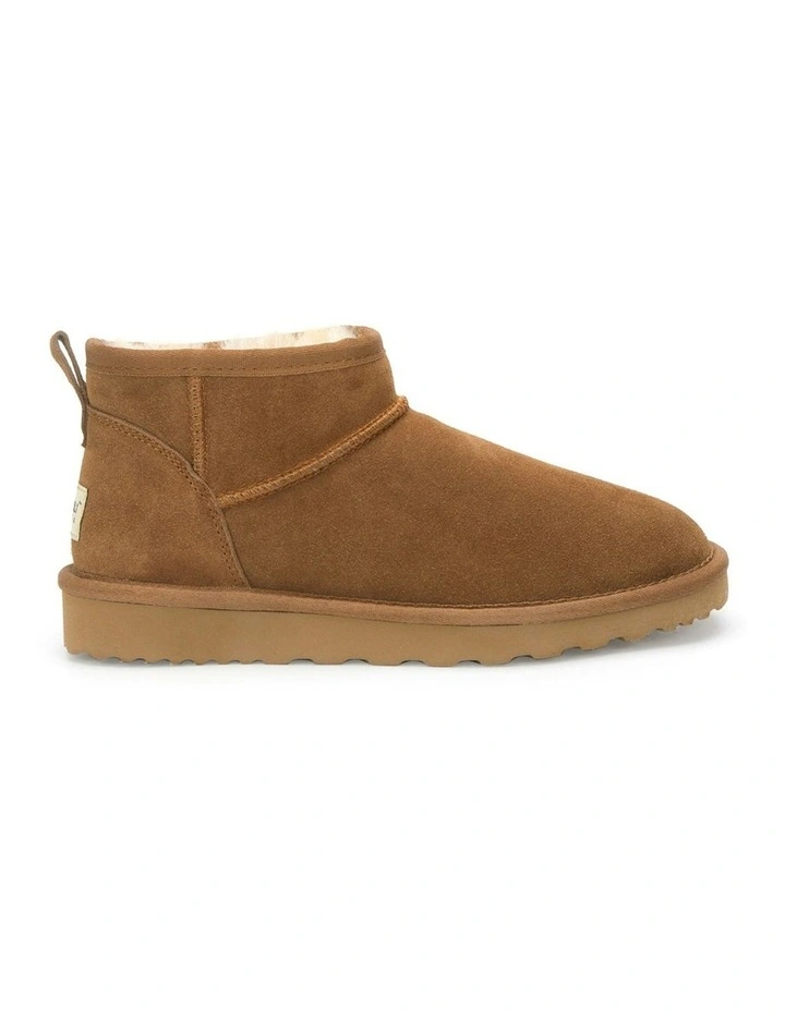 Sheepskin Classic Ultra Mini Boots in Camel