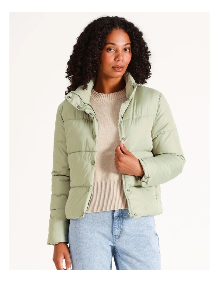 Puffer Jacket in Green Tea