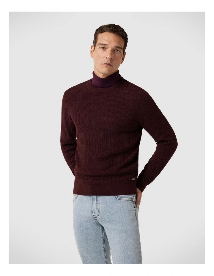 Lightweight Crew Neck Knit in Bordeaux