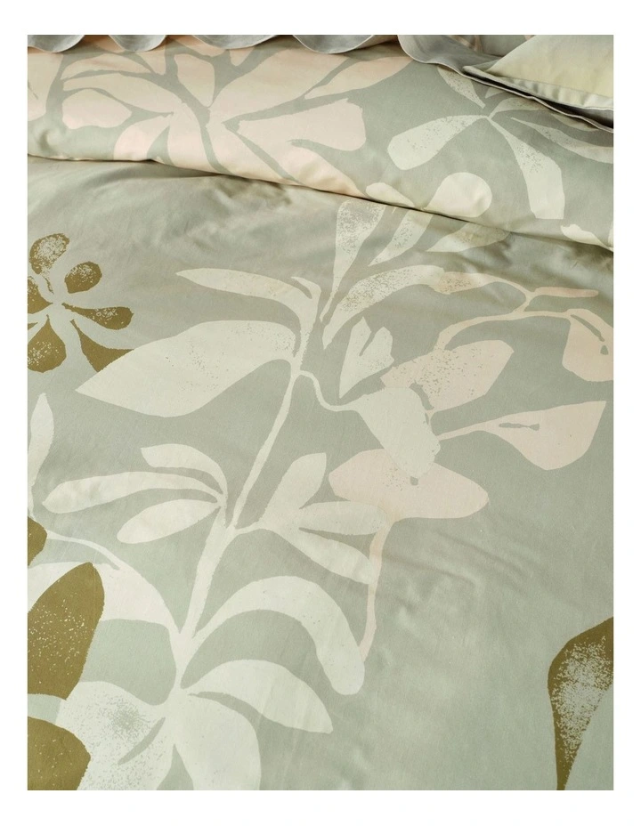 Indy Cotton Sits Quilted in Eucalyptus