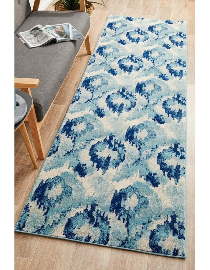 Mirage Lesley Runner Rug in Whimsical Blue