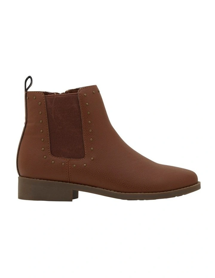 Tova Boots in Dark Brown