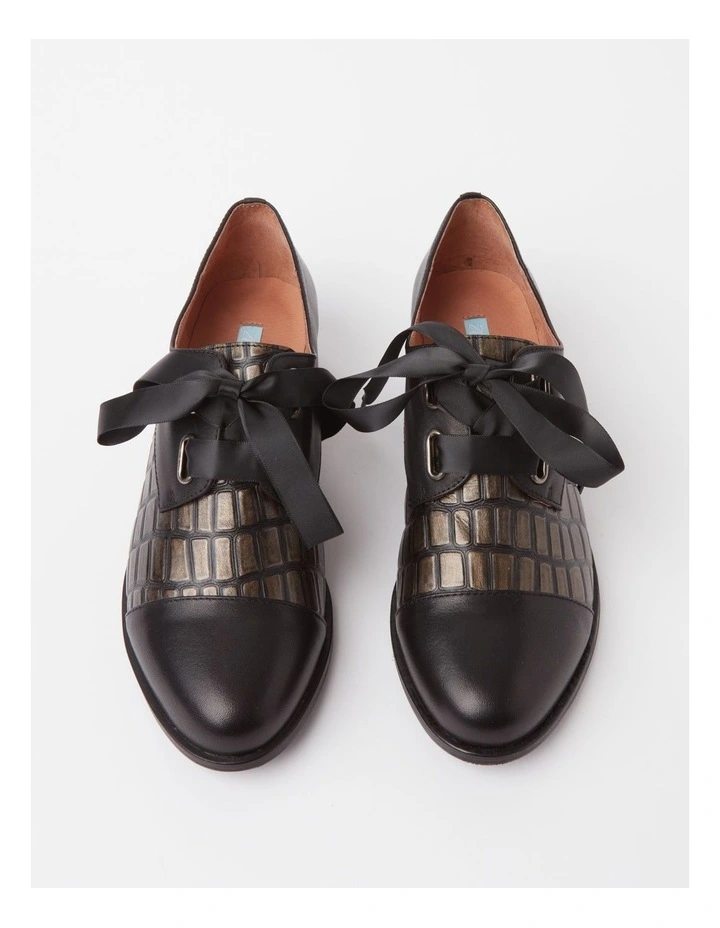 Avril Flat Shoes in Black Bronze Croc