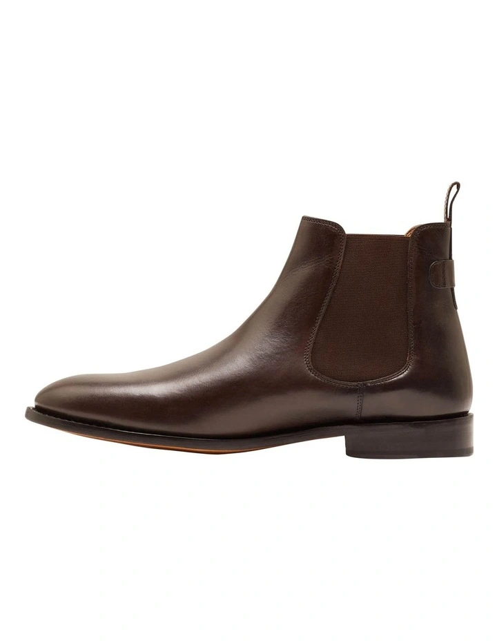 Gage Goodyear Welted Chelsea Boots in Chocolate