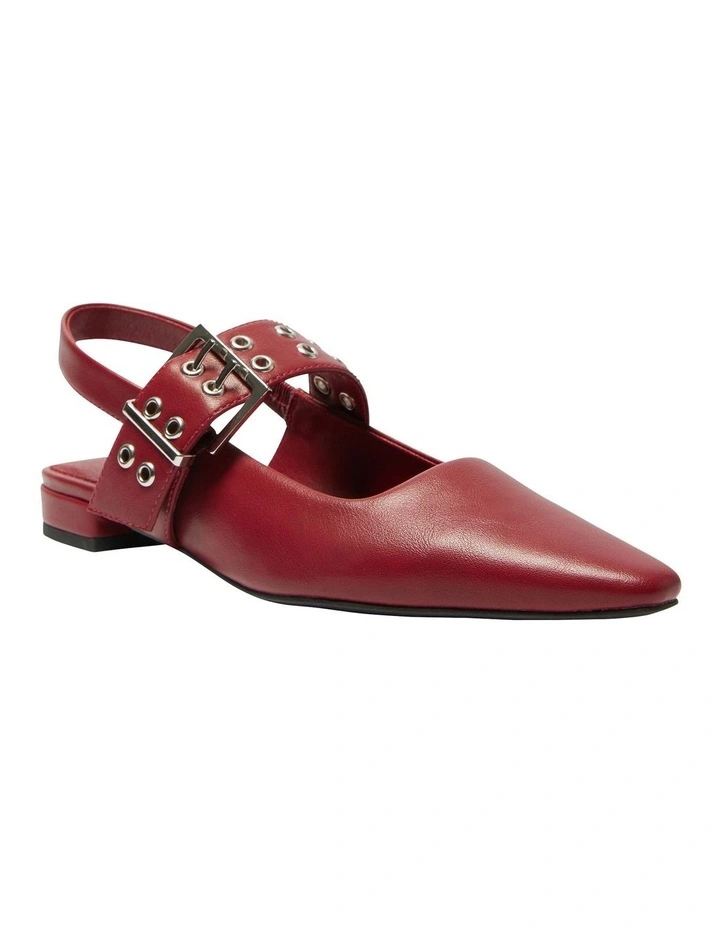 Babe Flat Shoes in Red Smooth