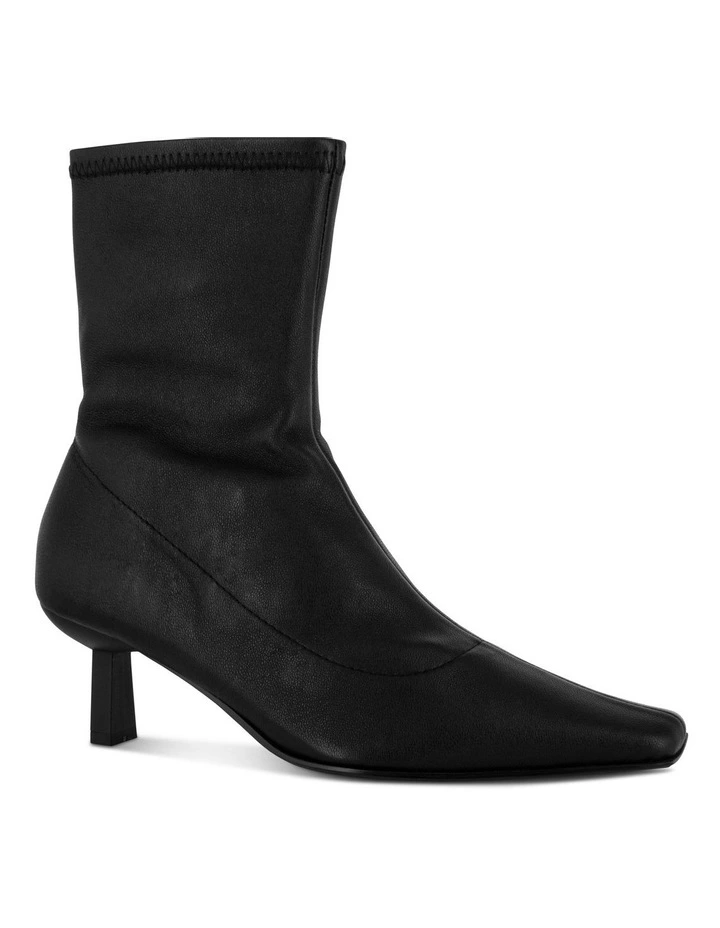Orianna Heeled Boots in Black