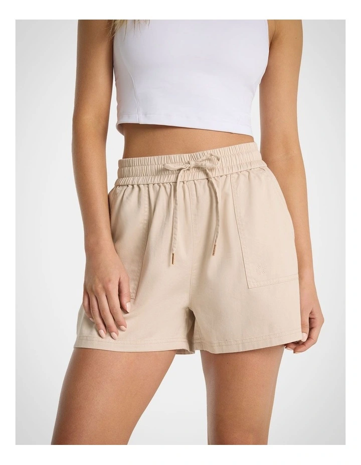 Oatmeal Solid City Casual Shortsin Natural