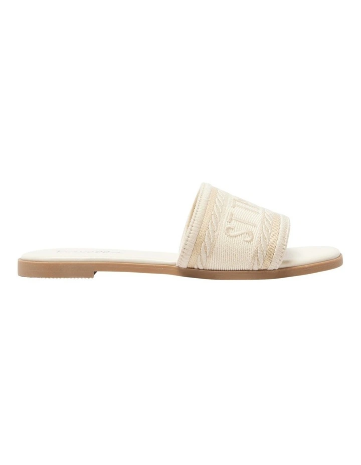 Resort Sandals in Ivory/Multi