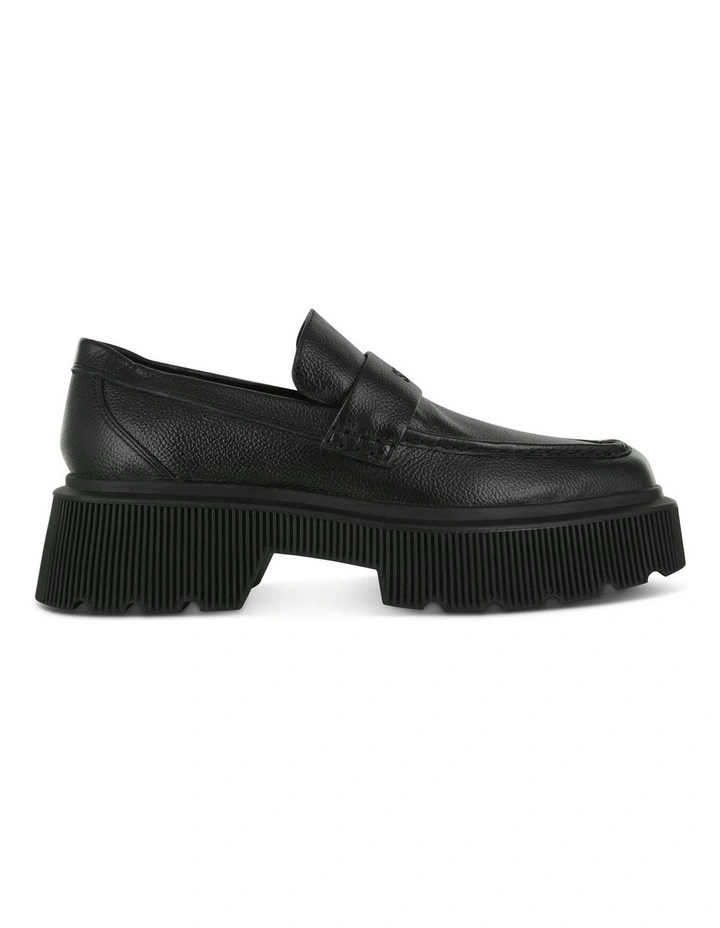 Jordyn I Loafers in Ebony