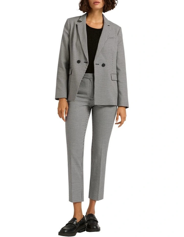Need The Light Skinny Leg Pant in Black/Ivory
