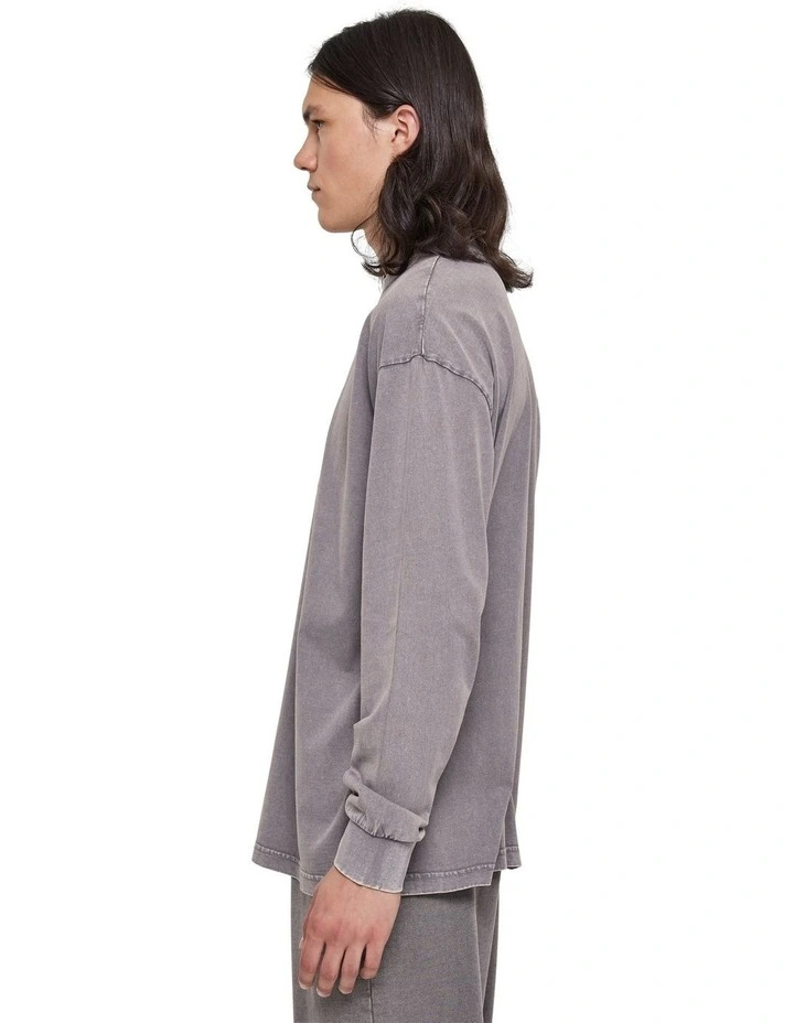 Heavy Boxy Acid Wash Long Sleeve Tee in Asphalt