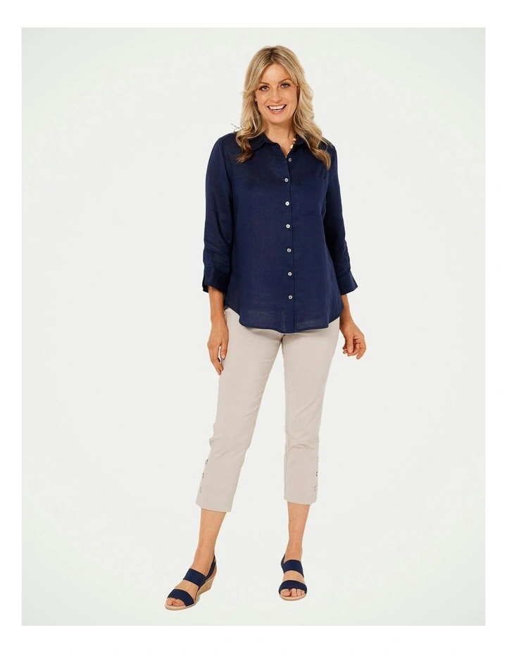 Caledonia 3/4 Sleeve Curved Hem Shirt in Navy