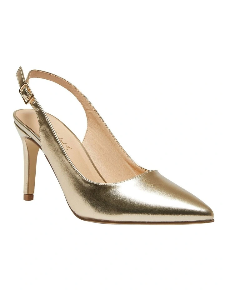 Whiz Heeled Shoes in Gold Metallic