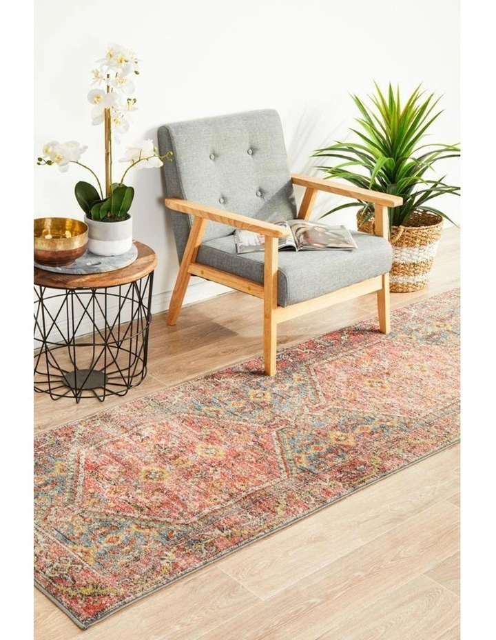 Legacy 856 Runner Rug In Crimson