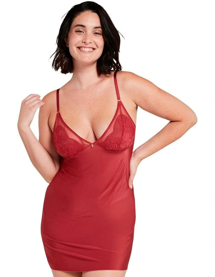 Charmante V Neck Short Nightie with Lace in Garnet