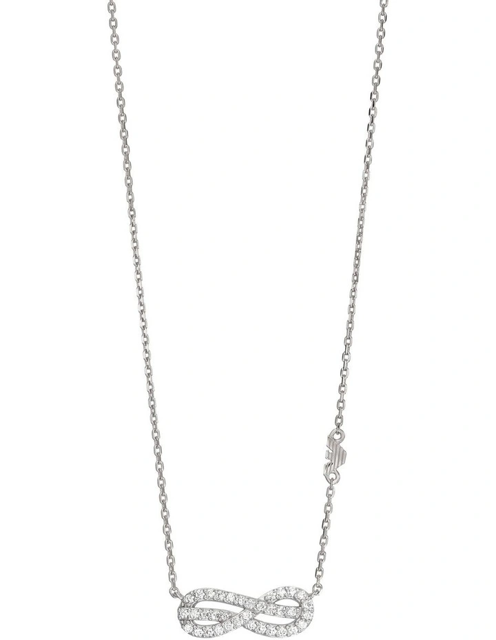 Sentimental Necklace in Silver