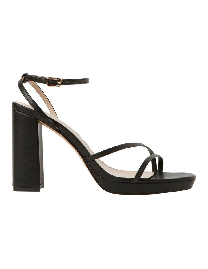 Tiffany Sandal in Black