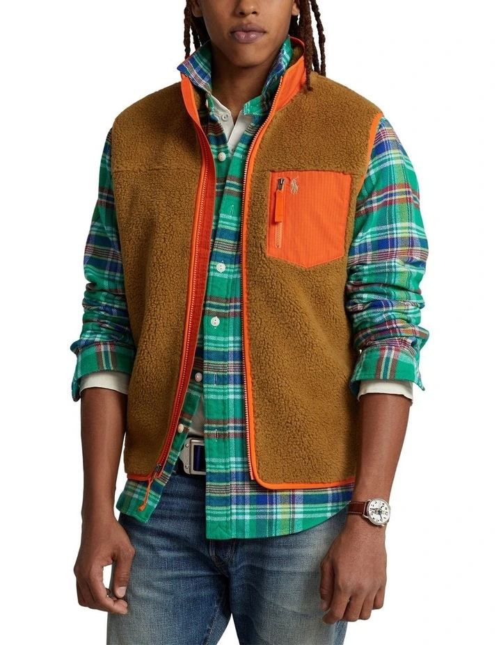 Bonded Pile Fleece Vest in Beige