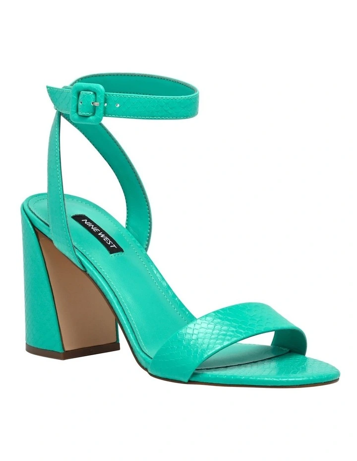 Realy Heeled Sandal in Green