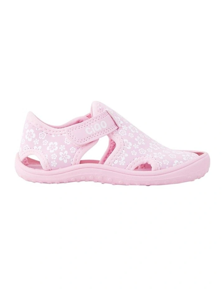 Springtime Beach Sandals in Pink