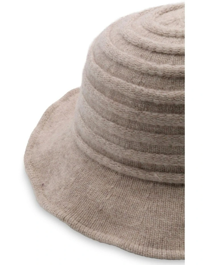 Shirley Woollen Pull On in Sand