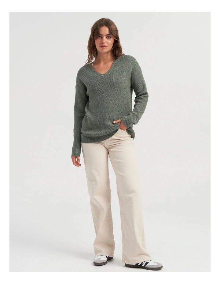 Camilla V-Neck Knit Pullover in Green