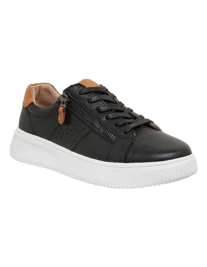 Novella Black/Tan Glove Sneakers