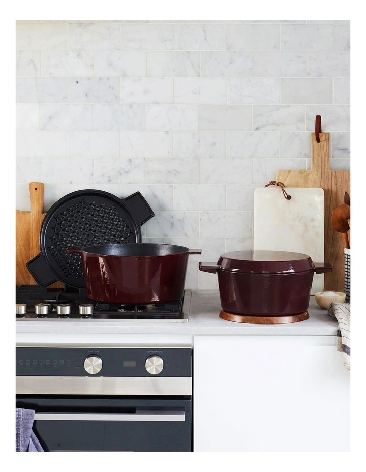 French Oven Grill Duo 28cm/6.5L in Bordeaux