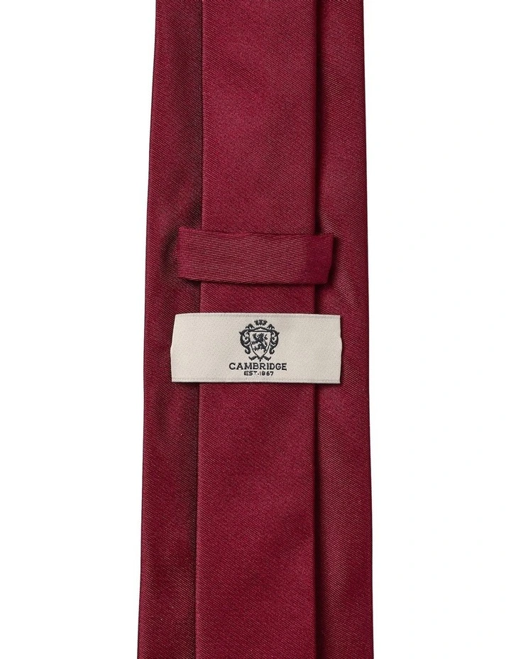 Formal Silk Tie in Bordeaux
