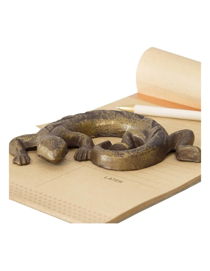 Decorative Curled Up Gecko Paperweight/Dcor in Metal