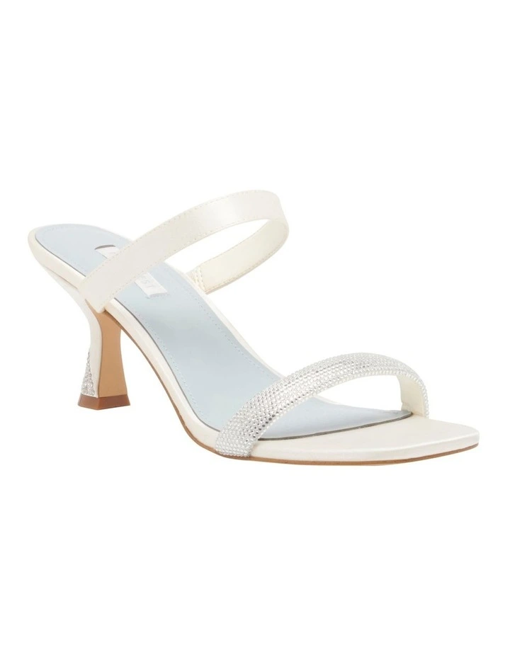 Shimme Sandal in Ivory
