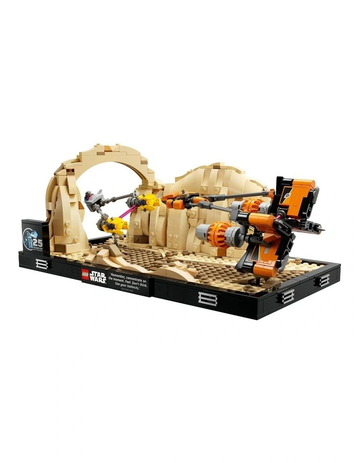 Star Wars Mos Espa Podrace Diorama 75380