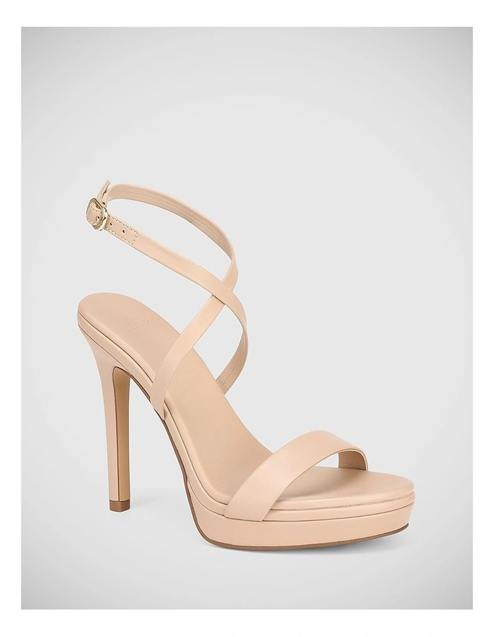 Xion Leather Sandal in New Flesh