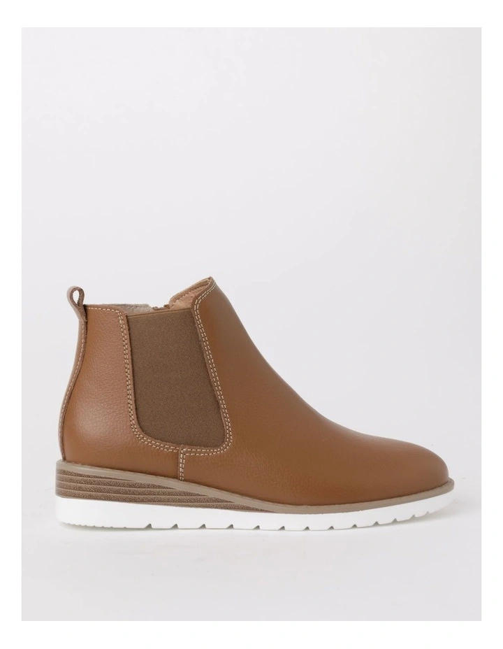 Rachel Boot In Tan