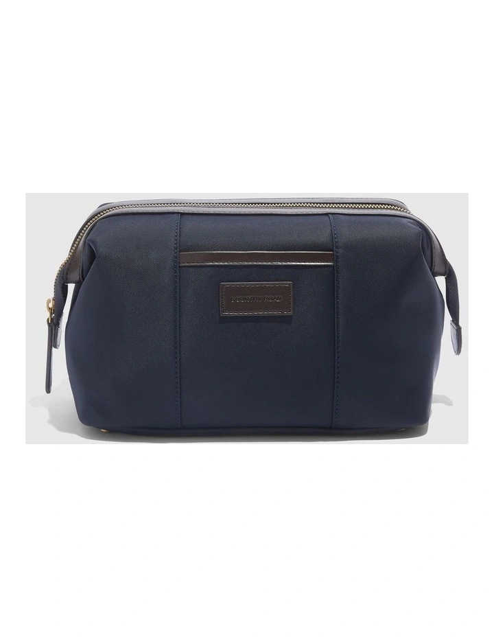 Brooklyn Wash Bag in Navy