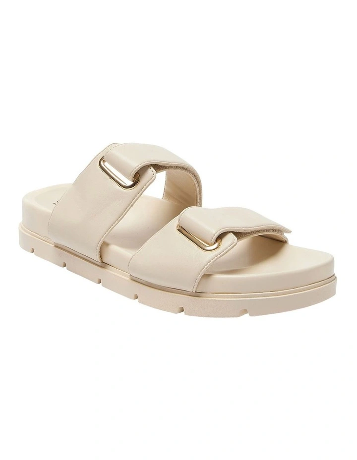Calvin Sandals in Nude Smooth