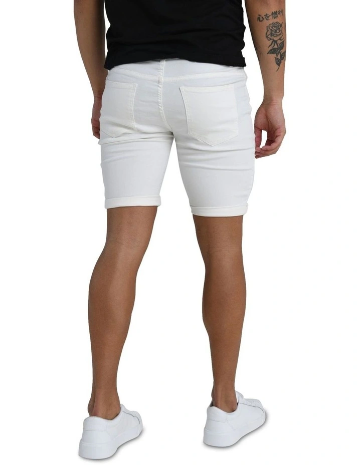Camber Short in White