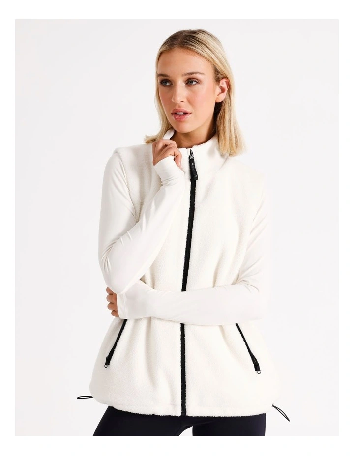 Sherpa Vest in White