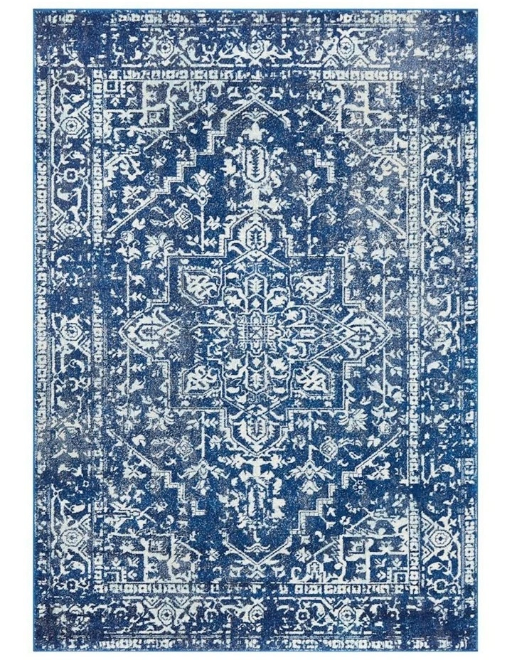 Evoke Contrast Transitional Rug in Navy