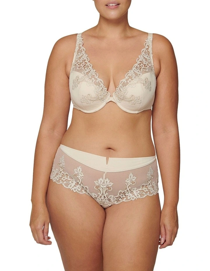 Saga Triangle Push Up Bra in Beige
