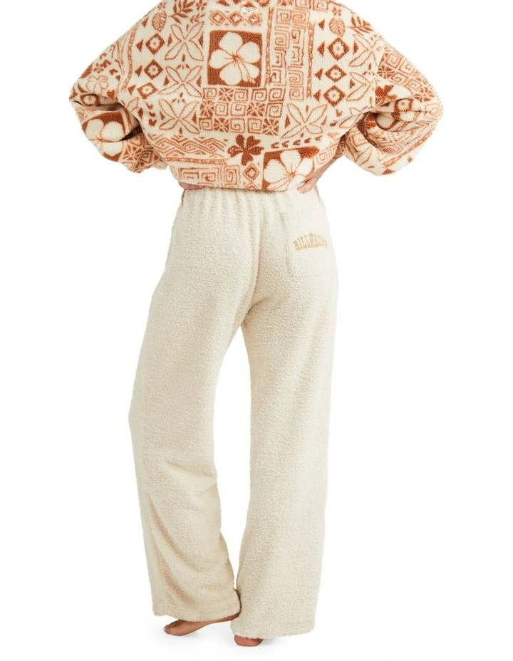 Cuddle Up Pants in White