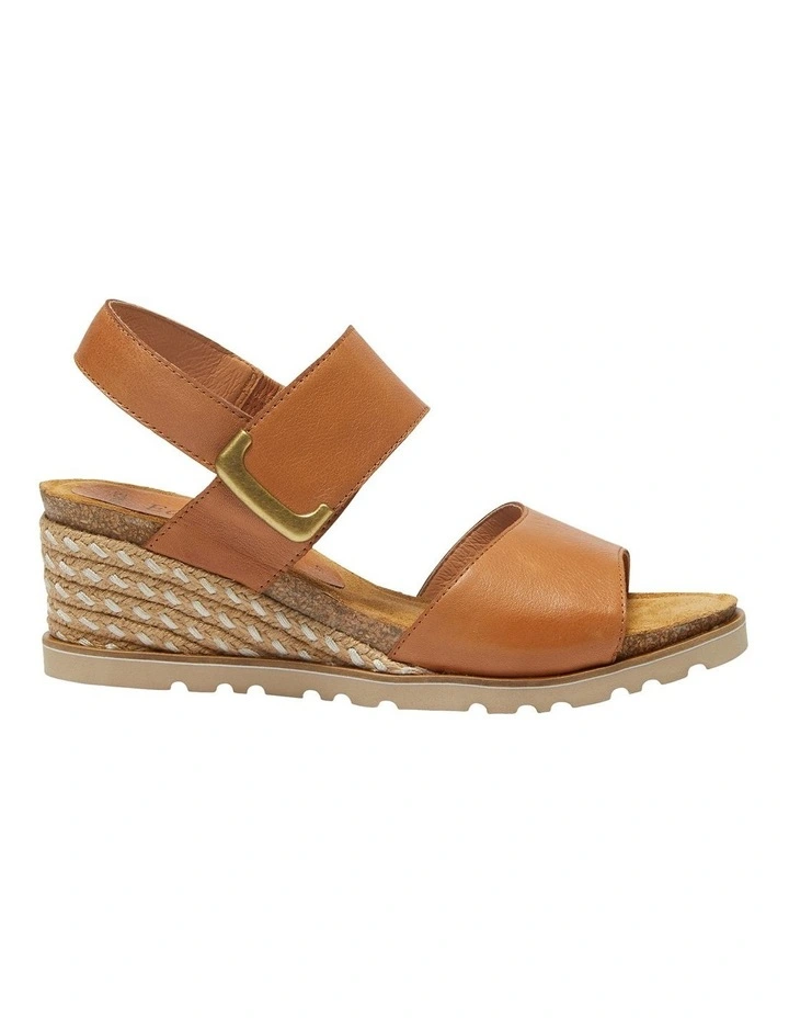 Terrace Sandals in Tan Leather