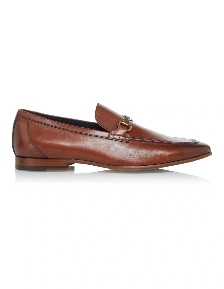 Santino Loafers in Tan