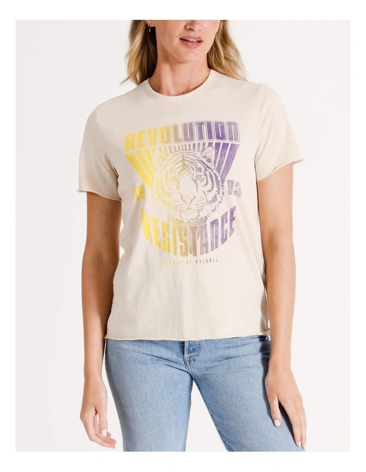 Lucy Life T-shirt in Beige